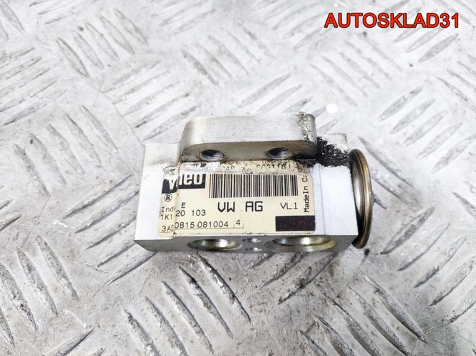 Клапан кондиционера Volkswagen Touran 1K0820679