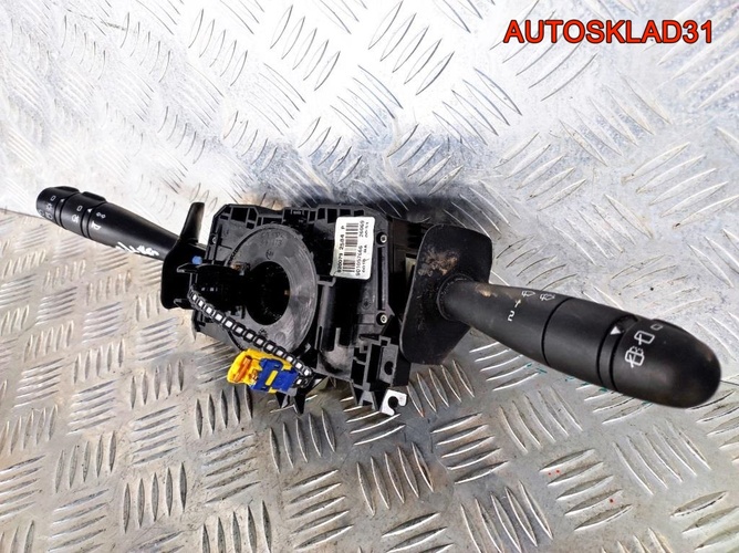 Переключатель подрулевой Lada Largus 8200792584 Переключатель подрулевой Lada Largus 8200792584