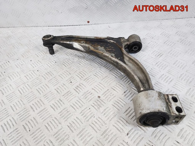 Рычаг передний правый нижний Opel Astra J A20DTH