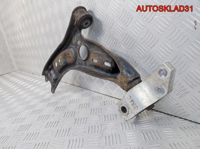 Рычаг передний правый VW Golf 5 1K0407152BC