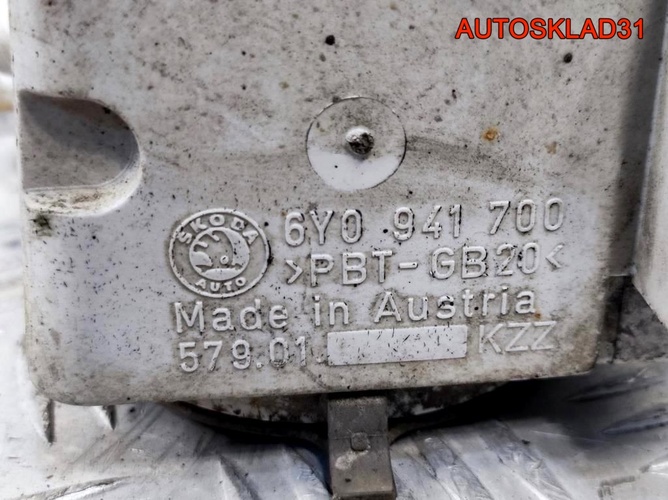 Фара противотуманная правая Skoda Fabia 6Y0941700