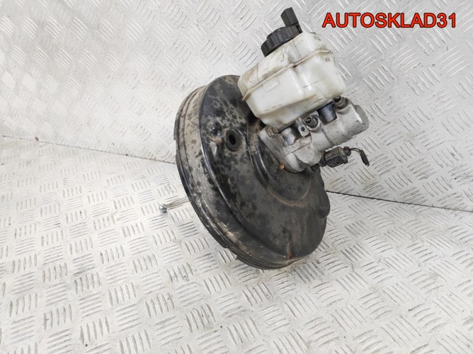 Усилитель тормозов вакуумный Passat B6 3C1614105AH