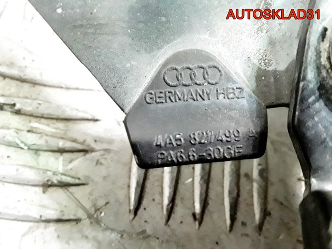 Петля крышки багажника левая Audi 100 C4