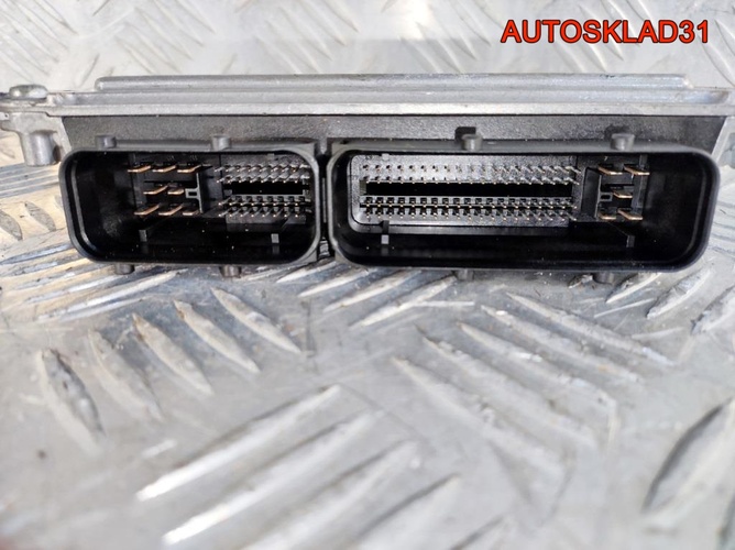 Блок ЭБУ Audi A4 B6 1.6 ALZ 3B0906018L Бензин