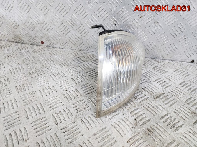 Указатель поворота левый белый Mazda 323 BJ Указатель поворота левый белый Mazda 323 BJ