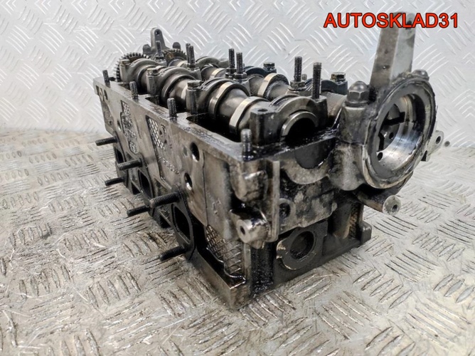 Головка блока левая Audi A6 C5 2,5 BDG Дизель