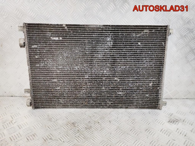 Радиатор кондиционера Renault Megane 2 8200115543