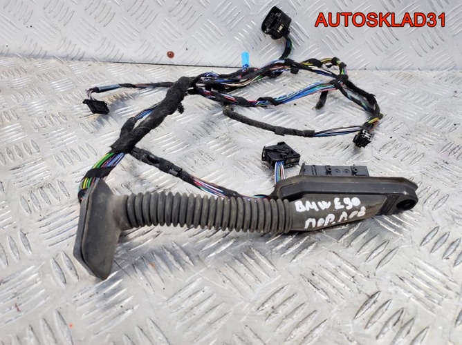Проводка двери передней левой BMW E90 61129186571