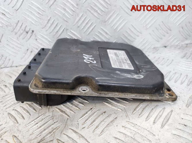 Блок ЭБУ Mercedes Benz W203 A2711538579