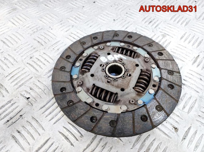 Комплект сцепления МКПП VW Polo 1,2 BBM 03D105271 