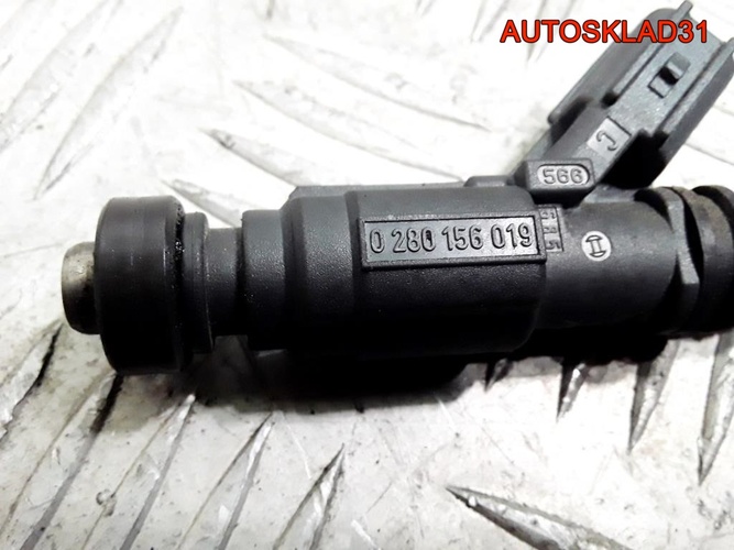 Форсунка инжекторная Тойота Авенсис 2 232500D030