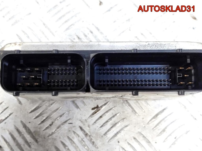Блок ЭБУ VW Touran 2,0 BSX 06G906022E Газ Бензин