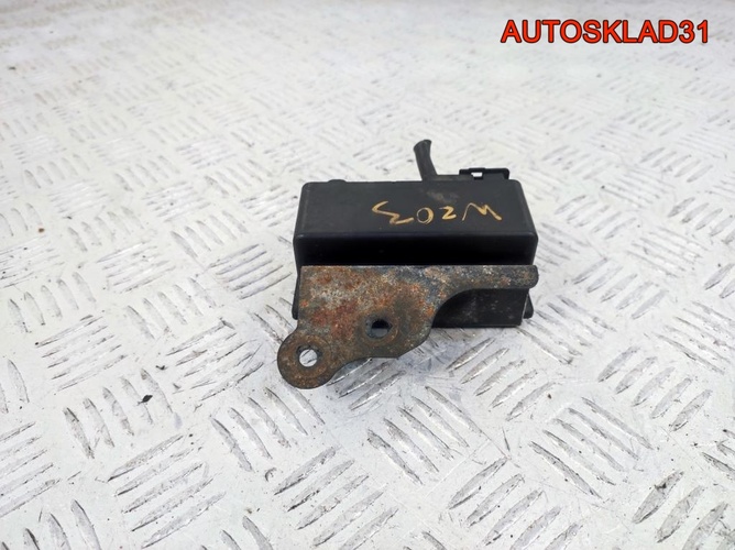 Реле свечей накала Mercedes W203 0255452832 Реле свечей накала Mercedes W203 0255452832