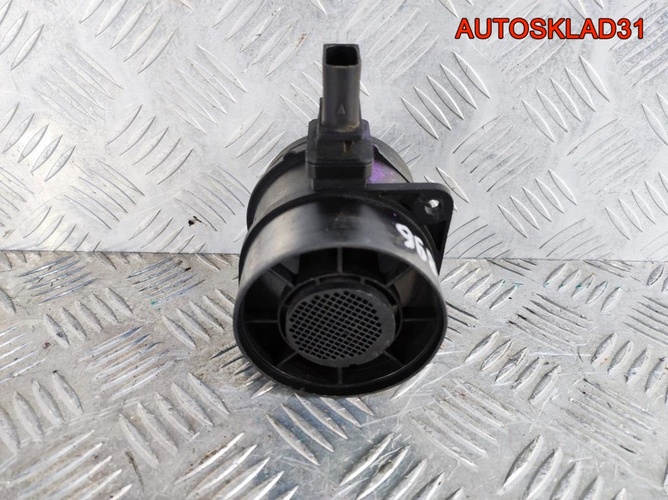 Расходомер воздуха Mercedes Sprinter A0000943248