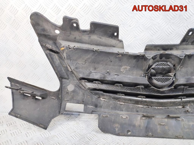 Решетка радиатора Opel Corsa D 13179940