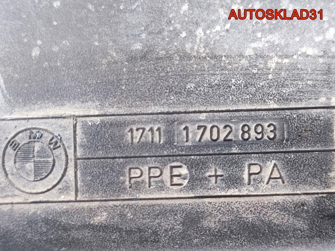 Диффузор вентилятора BMW E38 17111702893 Бензин