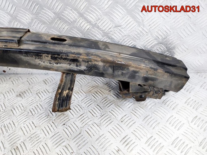 Усилитель переднего бампера Hyundai Coupe GK