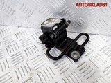 Петля двери передней правой Audi A8 D3 4E0831412A (Изображение 2)