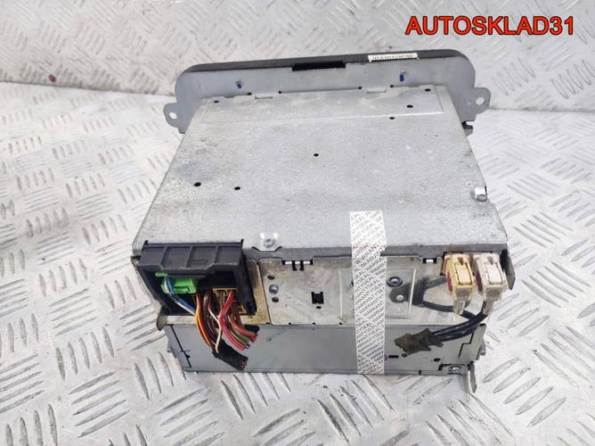 Магнитола Volkswagen Passat B6 1K0035195B