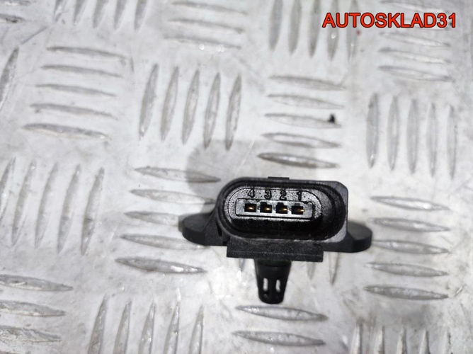Датчик абсолютного давления Audi A8 D3 03C906051