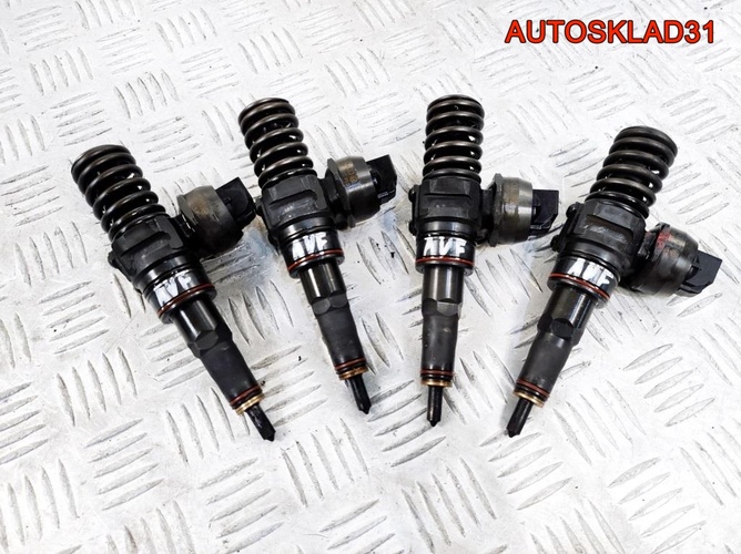Форсунка дизельная Audi A4 B6 1,9 AVF 038130073AR