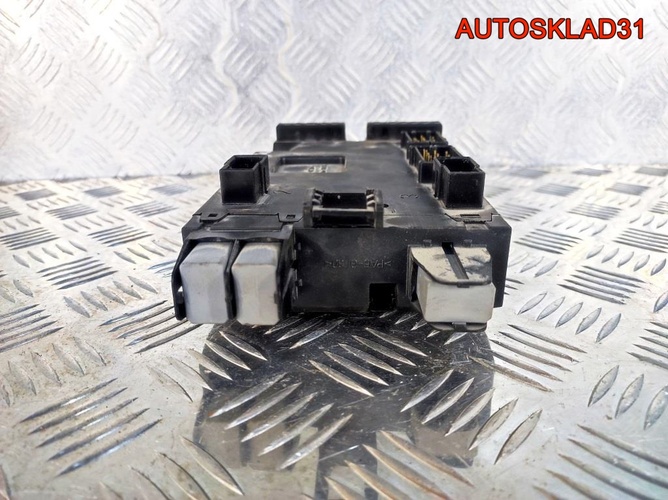 Блок предохранителей Mercedes W203 A2035453101