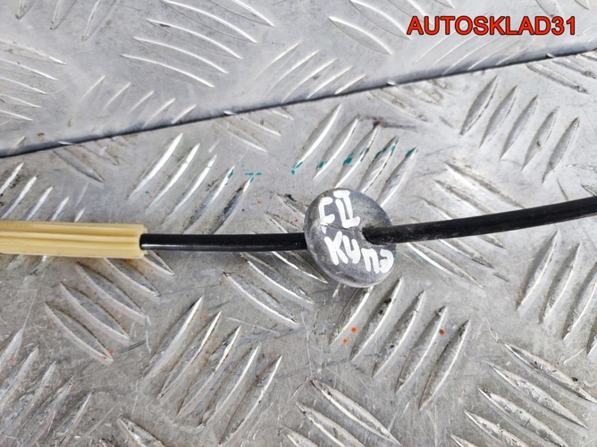 Трос открывания передней двери Ford Focus 2 Рест