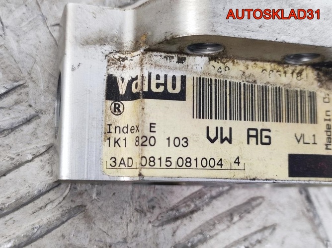 Клапан кондиционера Volkswagen Touran 1K0820679