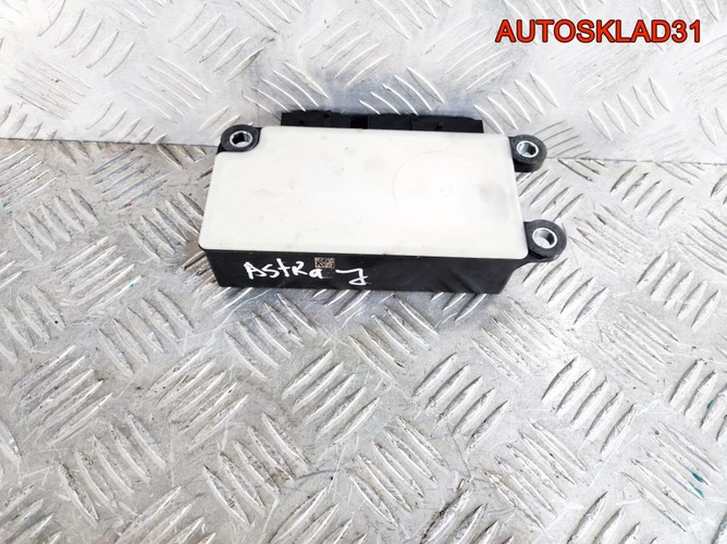 Блок управления AIR BAG Opel Astra J 13582437