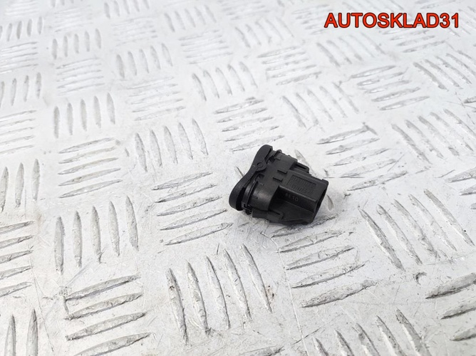 Кнопка стеклоподъемника Ford Focus 1 98AB14529DL