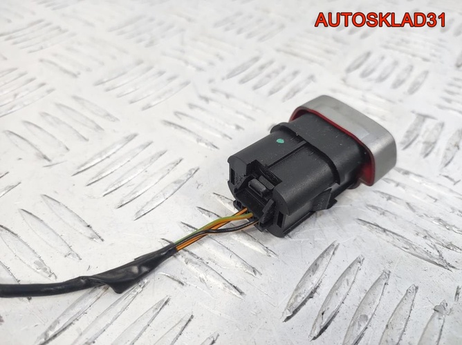 Кнопка аварики Ford Focus 2 8M5T13A350AA