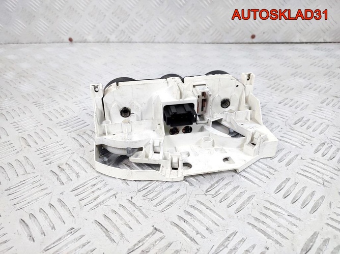 Блок управления отопителем VW Beetle 1C0820045D