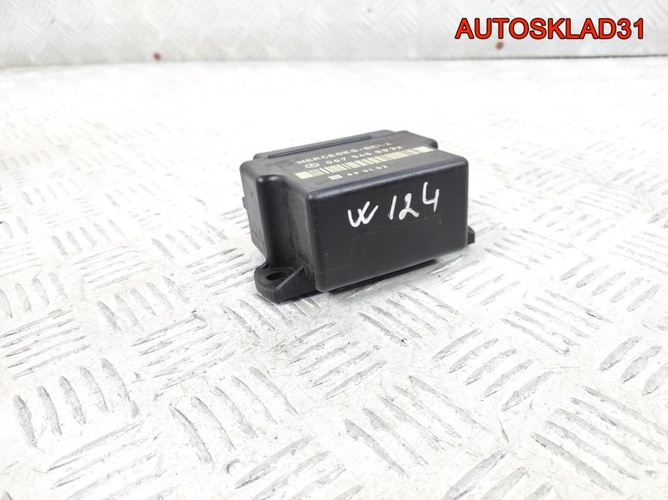 Реле свечей накала Mercedes Benz W124 A0075459932 Реле свечей накала Mercedes Benz W124 A0075459932