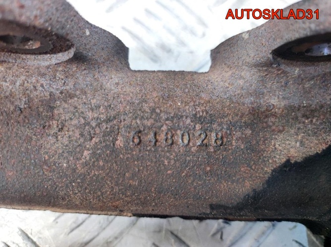 Коллектор выпускной Ford Focus 1.6 G8DB 648028 Коллектор выпускной Ford Focus 1.6 G8DB 648028