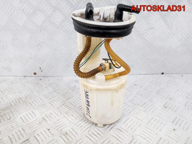 Насос топливный VW Passat B5 3B0919051C Бензин
