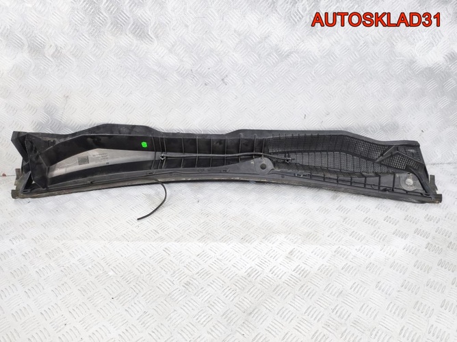 Решетка стеклоочистителя Opel Astra H GTC 24463382 Решетка стеклоочистителя Opel Astra H GTC 24463382