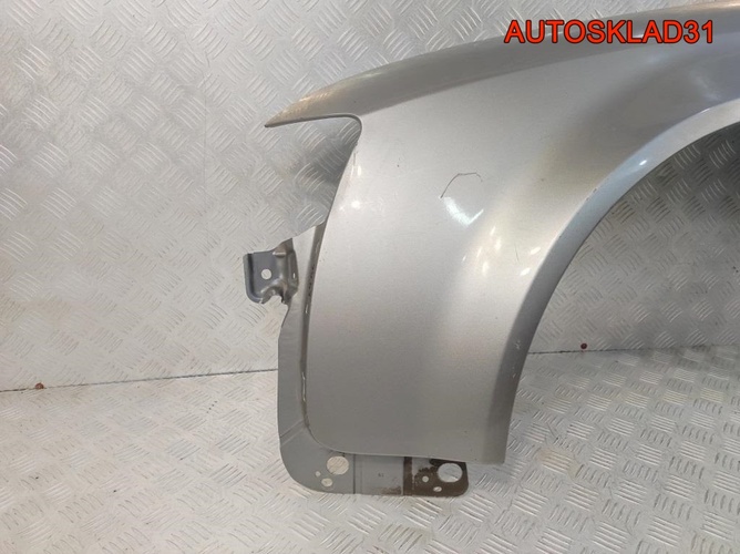 Крыло переднее левое Audi A4 B6 8E0821105B