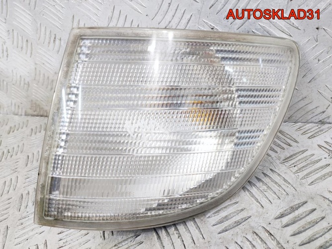 Указатель поворота левый белый Mercedes Vito 638 Указатель поворота левый белый Mercedes Vito 638