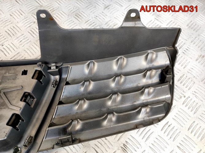 Решетка радиатора Nissan Qashqai J1 62310JD00B