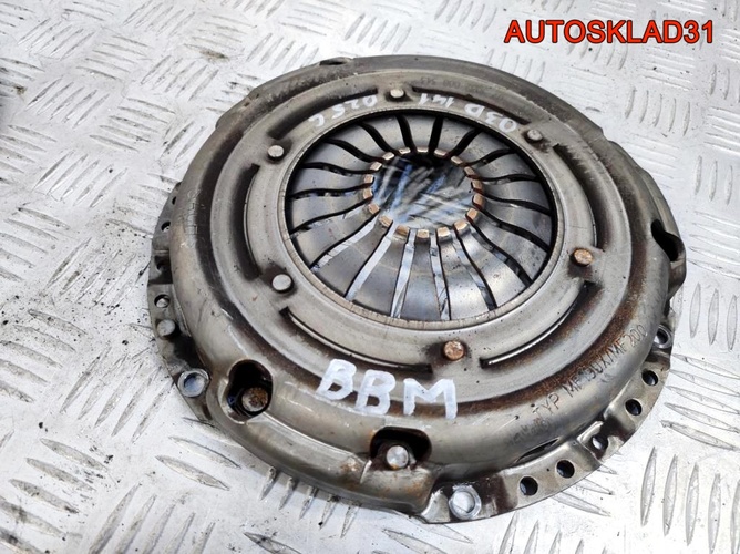 Комплект сцепления МКПП VW Polo 1,2 BBM 03D105271 