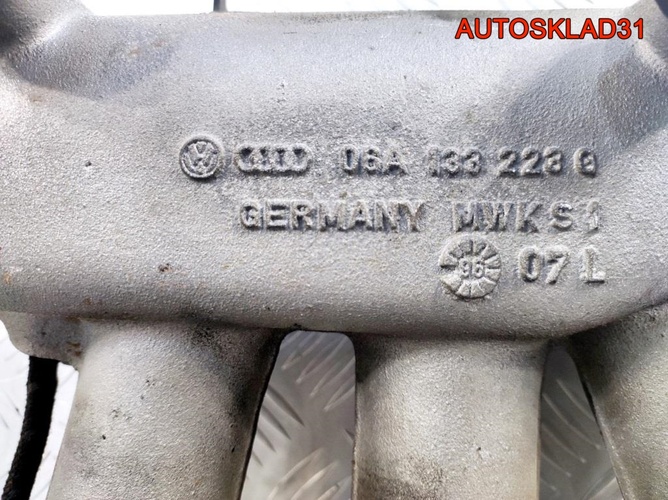 Коллектор впускной VW Golf 4 1.8 AGN 06A133223G