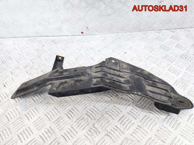 Пыльник двигателя правый Ford Focus 2 3M516775AF