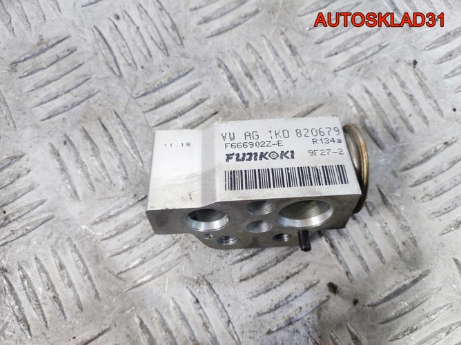 Клапан кондиционера Volkswagen Touran 1K0820679