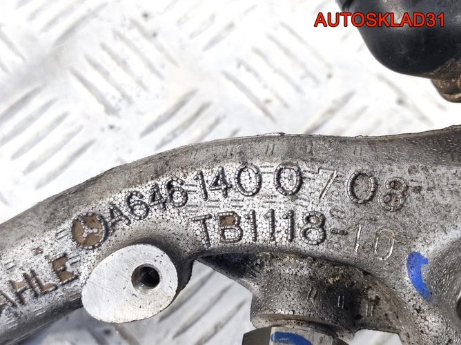 Трубка картерных газов Mercedes Vito A6461400708