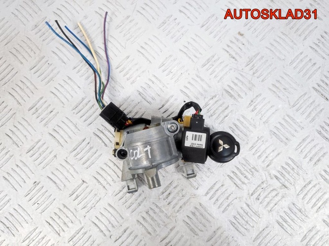 Замок зажигания Mitsubishi Colt Z3 MR955230