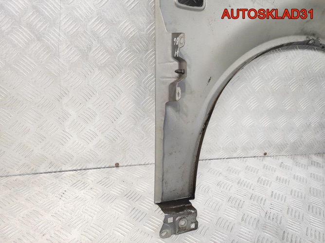 Крыло переднее левое Audi A4 B6 8E0821105B
