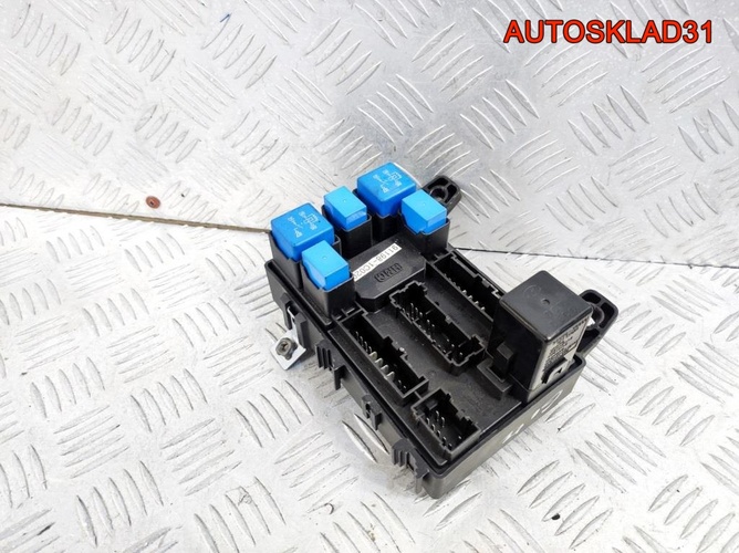 Блок предохранителей Hyundai Getz 911981C020