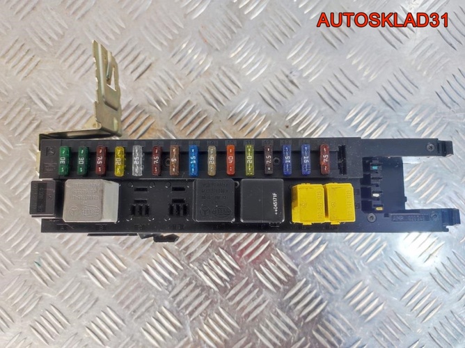 Блок предохранителей Mercedes W203 A2035453101