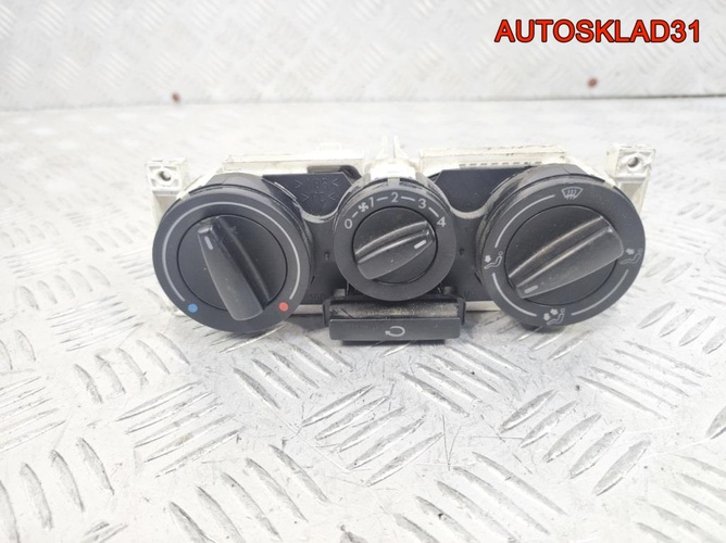 Блок управления отопителем VW Golf 4 1J0819045F