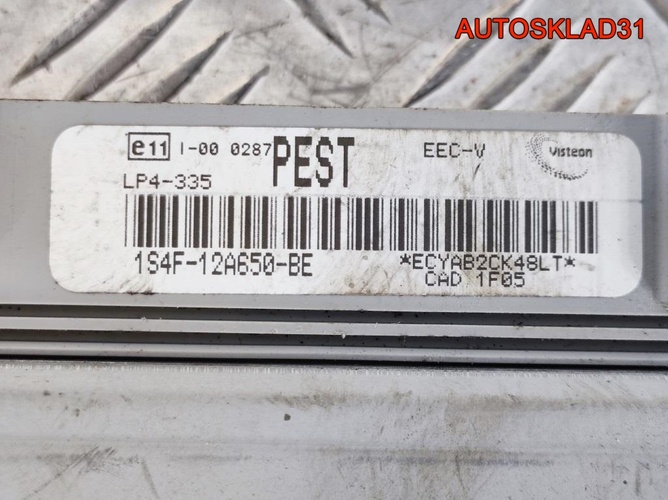 Блок ЭБУ Ford Focus 1 1S4F12A650BE Бензин
